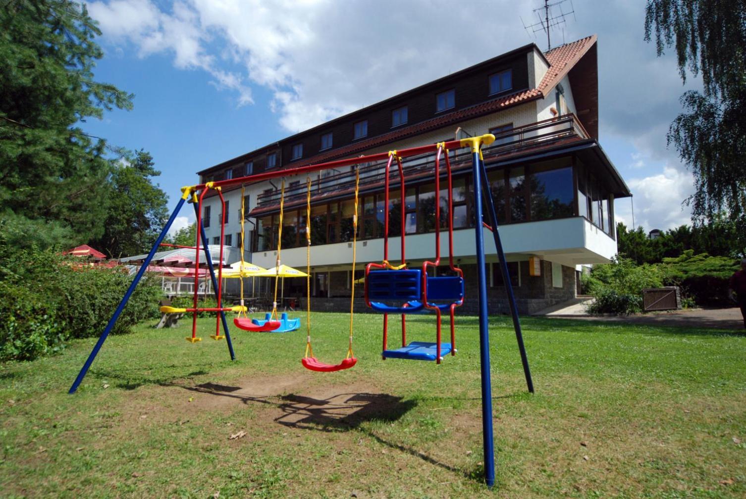 Resort Hotel Zvikov Zvíkovské Podhradí Buitenkant foto