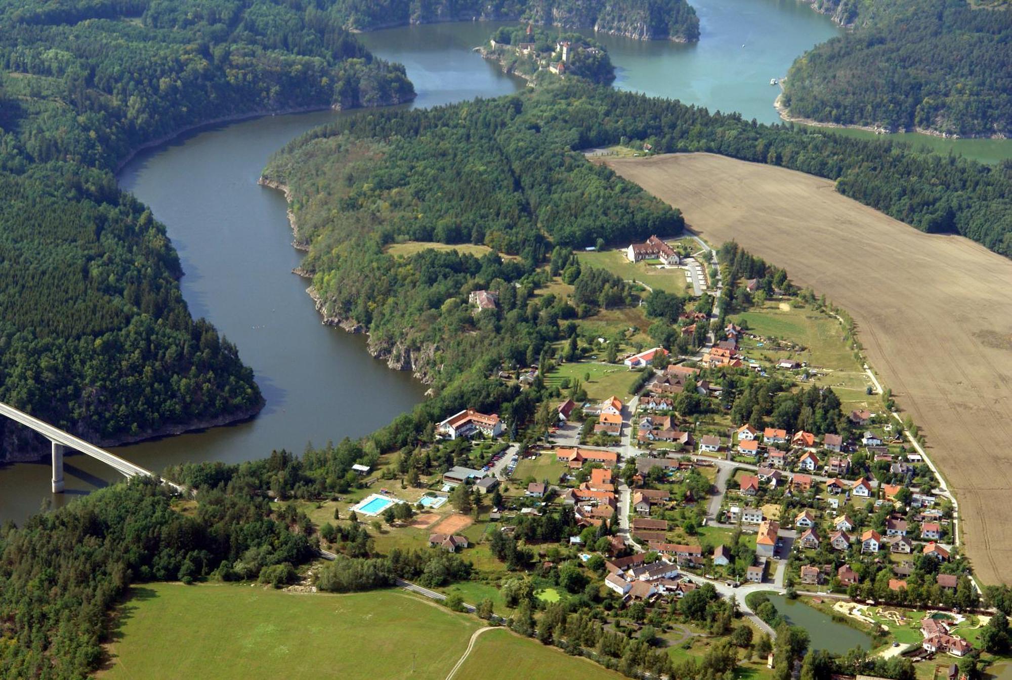 Resort Hotel Zvikov Zvíkovské Podhradí Buitenkant foto