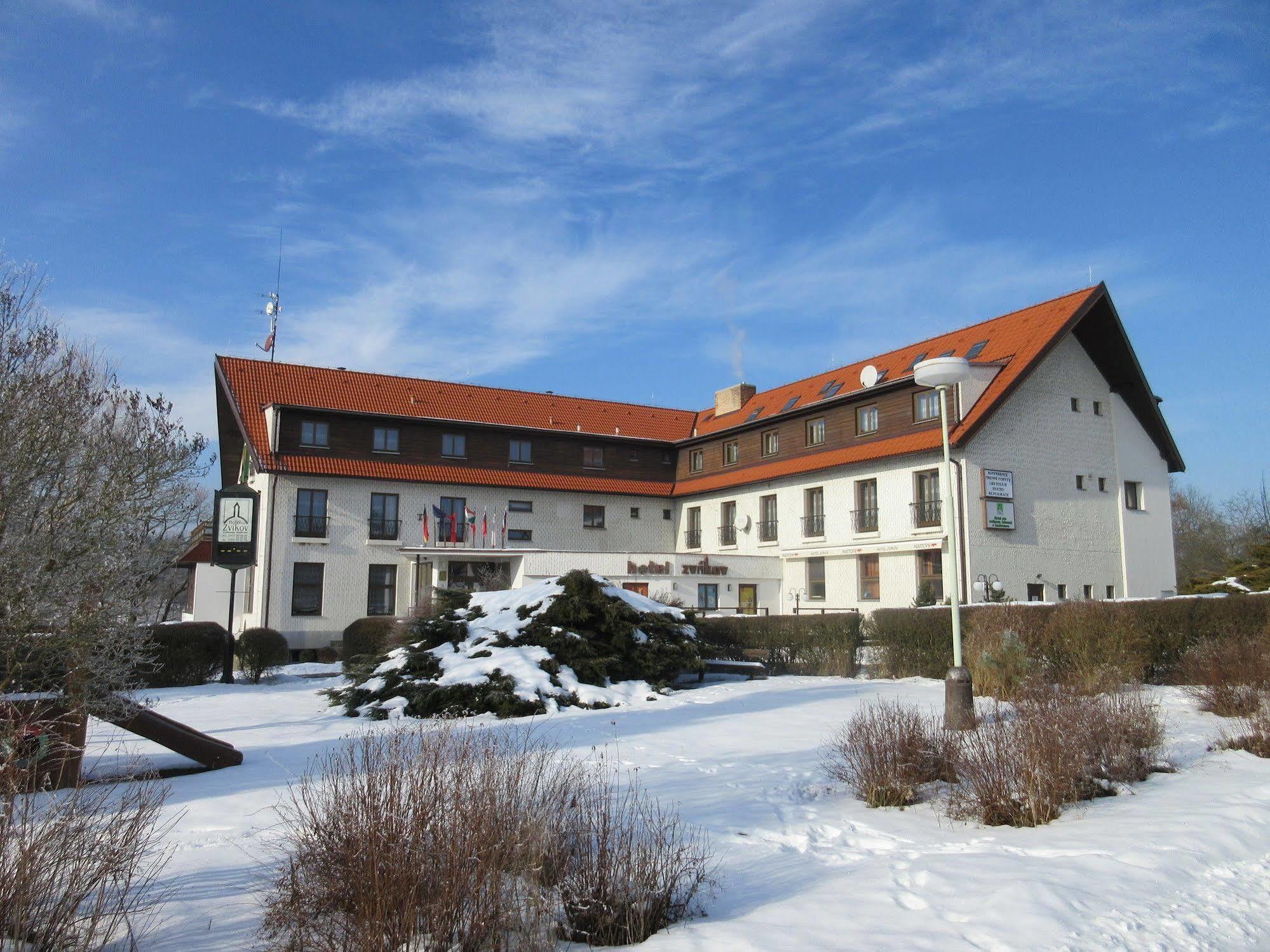 Resort Hotel Zvikov Zvíkovské Podhradí Buitenkant foto