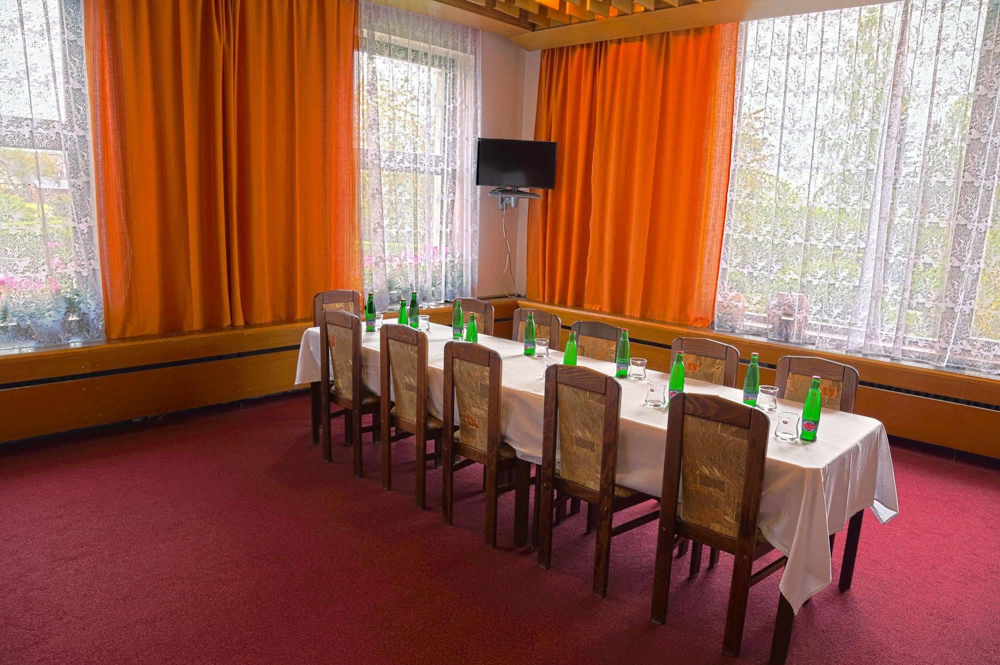 Resort Hotel Zvikov Zvíkovské Podhradí Buitenkant foto
