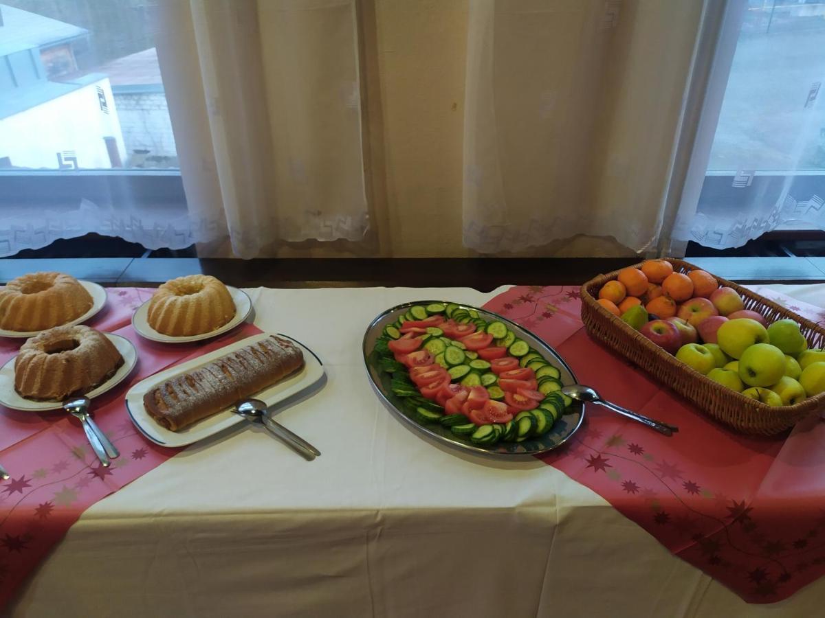 Resort Hotel Zvikov Zvíkovské Podhradí Buitenkant foto
